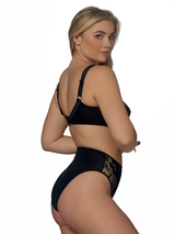 Elbrina Johanna black brief