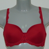 Triumph Amourette red padded bra