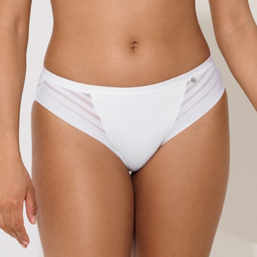 Lisca Alegra white brief